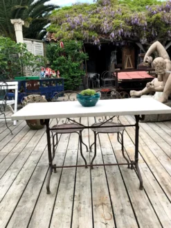 Table bistrot
