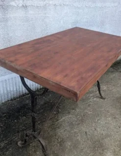Table bistrot