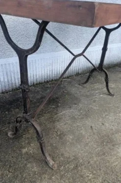 Table bistrot