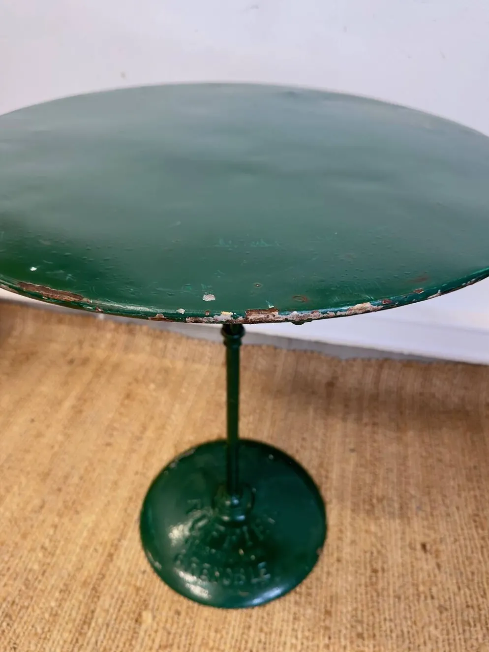 Table bistrot ancienne en métal - Ruffier Grenoble – peinture émaillée