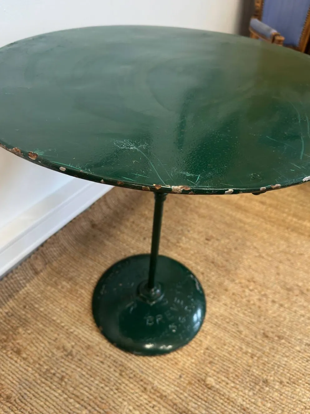 Table bistrot ancienne en métal - Ruffier Grenoble – peinture émaillée