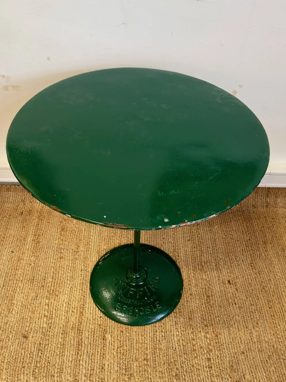 Table bistrot ancienne en métal - Ruffier Grenoble – peinture émaillée