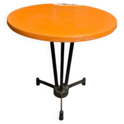 Table bistrot ancienne pied fonte noir + plateau bakélite orange 50’s