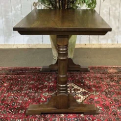 Table bistrot anglaise en frêne et hêtre des années 70