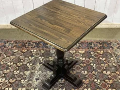 Table bistrot anglaise en orme, années 1970