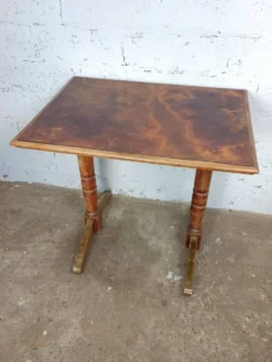Table bistrot années 50 formica laiton