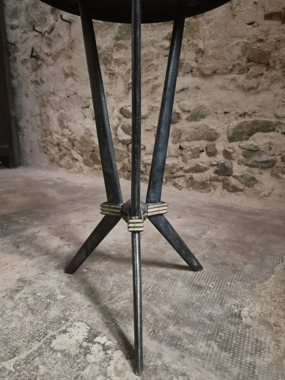 Table bistrot art déco française avec plateau Rex bakélite – c.1930–1940