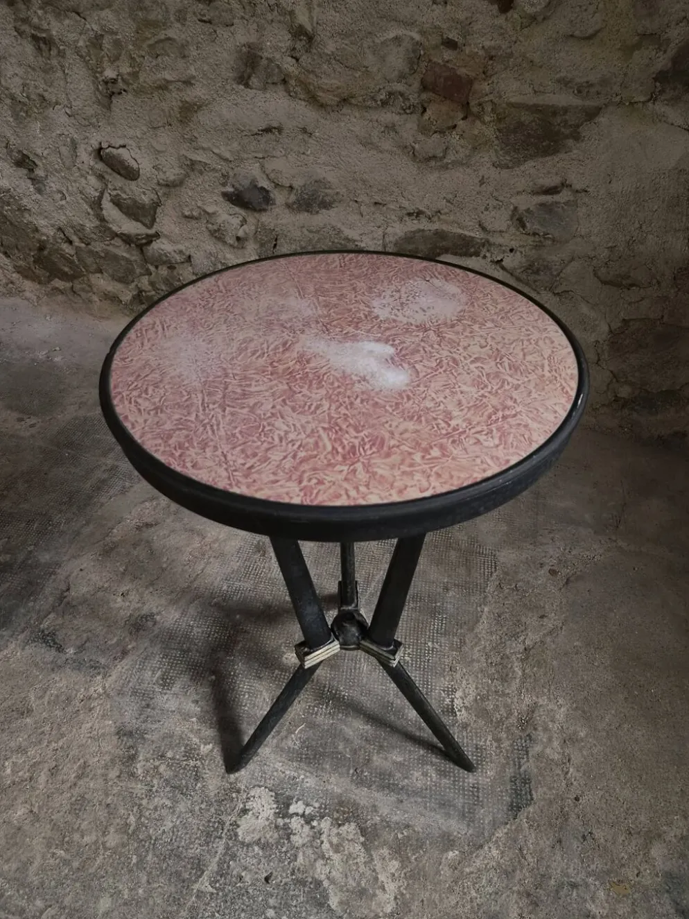 Table bistrot art déco française avec plateau Rex bakélite – c.1930–1940