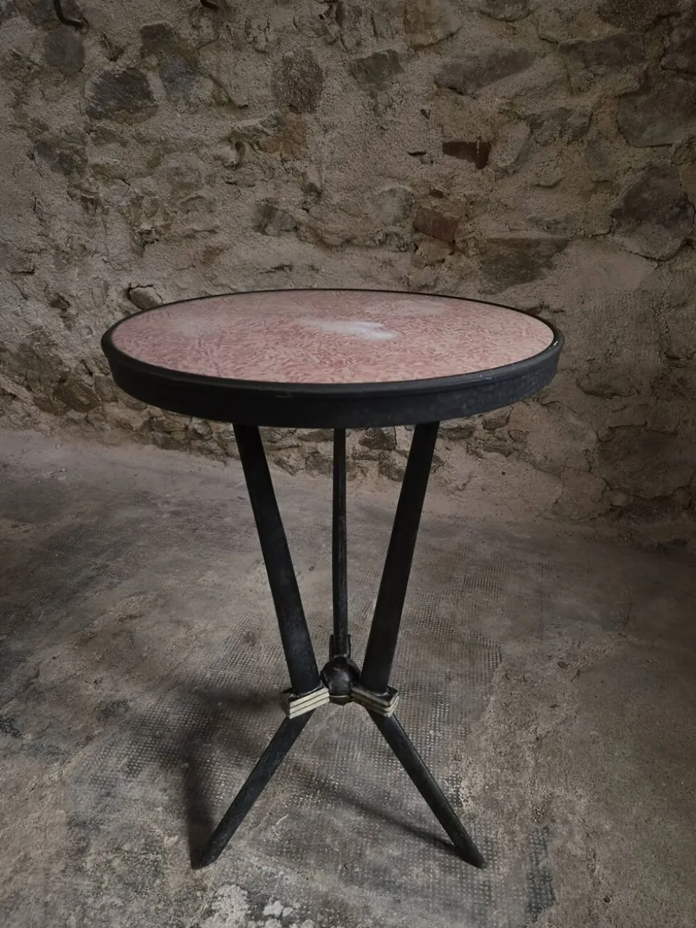 Table bistrot art déco française avec plateau Rex bakélite – c.1930–1940