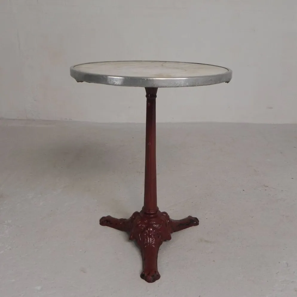 Table bistrot avec pieds en fonte et plateau en marbre, années 1920