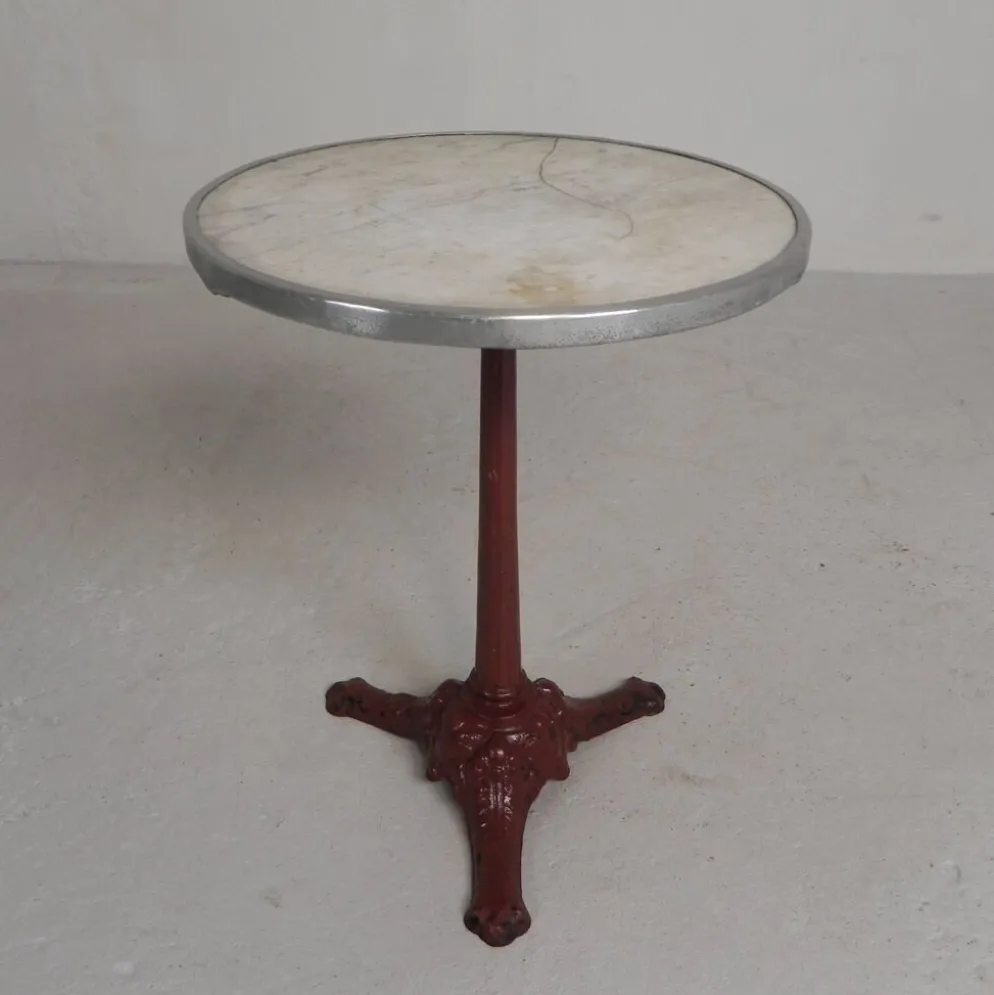 Table bistrot avec pieds en fonte et plateau en marbre, années 1920