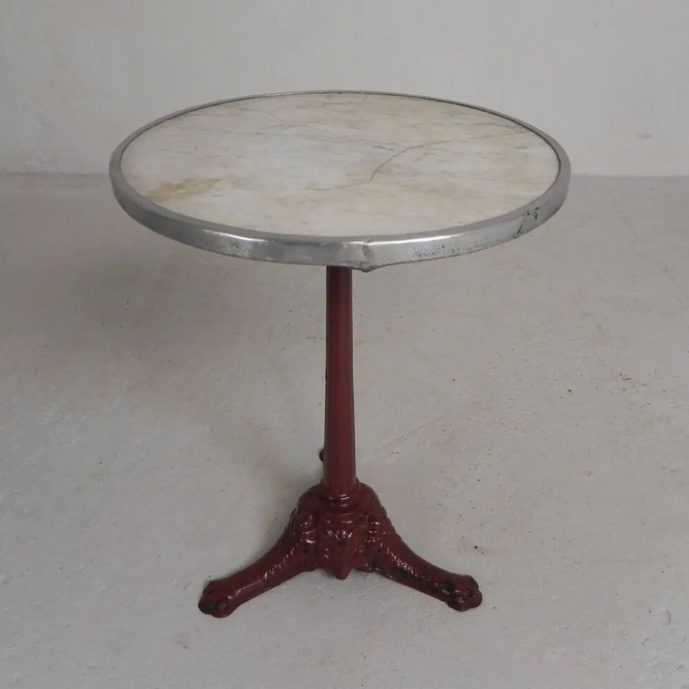 Table bistrot avec pieds en fonte et plateau en marbre, années 1920