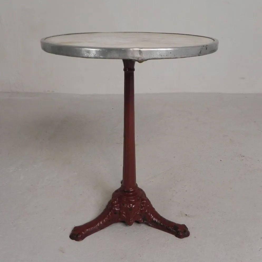 Table bistrot avec pieds en fonte et plateau en marbre, années 1920