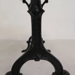 Table bistrot avec plateau en chêne sur piètement en fonte, années 1930