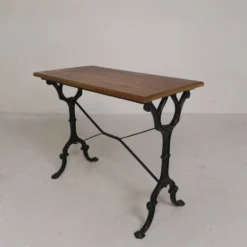 Table bistrot avec plateau en chêne sur piètement en fonte, années 1930