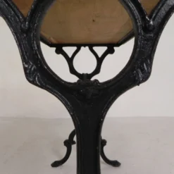 Table bistrot avec plateau en chêne sur piètement en fonte, années 1930