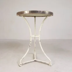 Table bistrot avec plateau en marbre et bordure en laiton, début du 20ème siècle