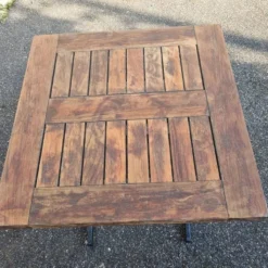 Table bistrot carrée, bois teck