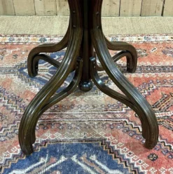 Table bistrot en acajou et hêtre, fabrication des années 50