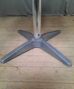 Table bistrot en metal