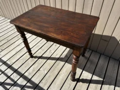Table bistrot en noyer