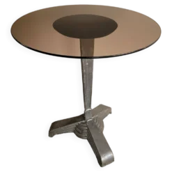Table bistrot estampillée Louis Vuitton