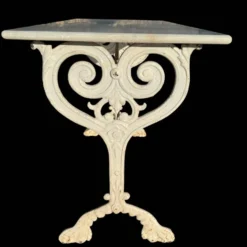 Table bistrot, France années 1900