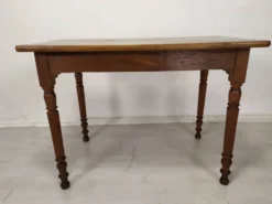 Table bistrot noyer