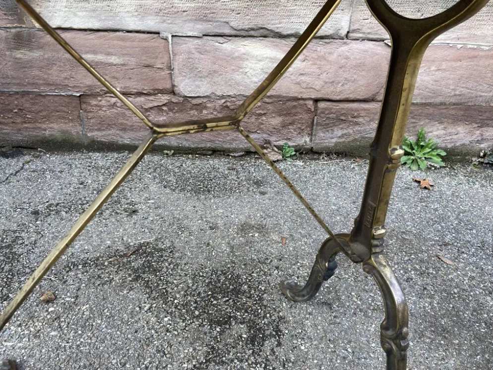 Table bistrot parisienne mid-century french Paris bistro table