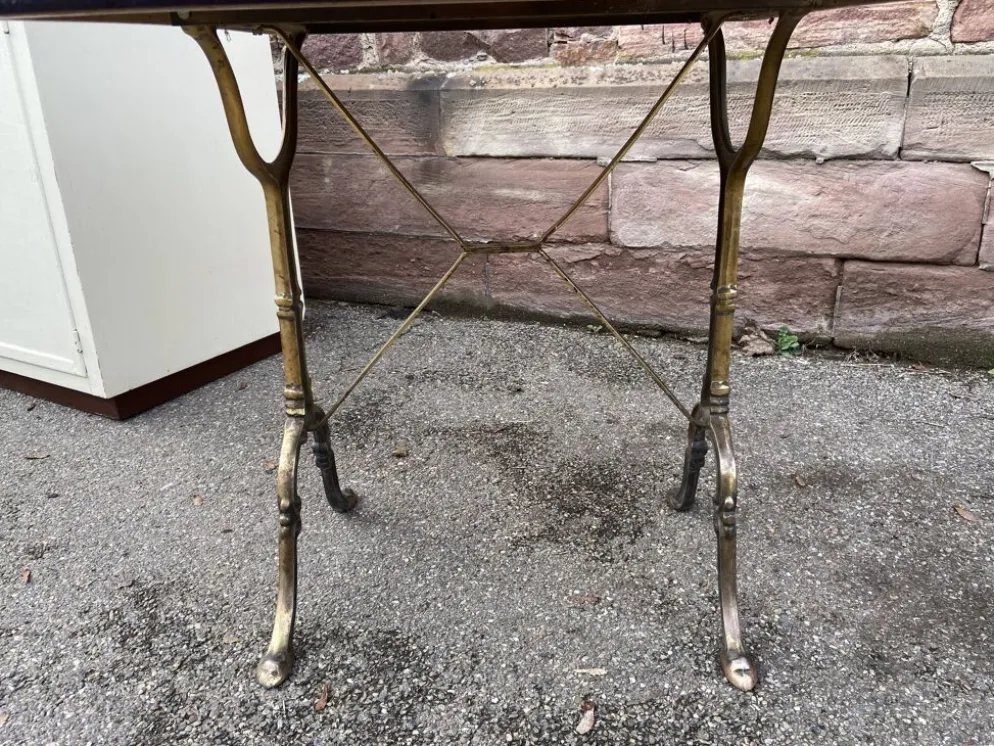 Table bistrot parisienne mid-century french Paris bistro table