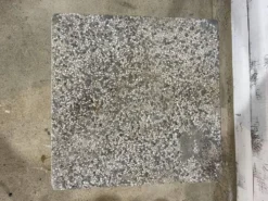 Table bistrot pied en fonte