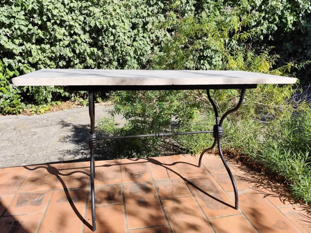 Table bistrot rectangulaire piètement x en fonte et plateau en marbre vintage