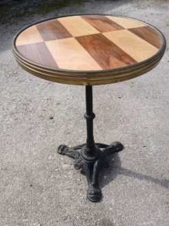 Table Bistrot Unique - Plateau Marqueterie Graphique & Pied Fonte 1900