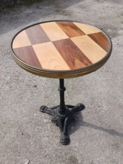 Table Bistrot Unique - Plateau Marqueterie Graphique & Pied Fonte 1900