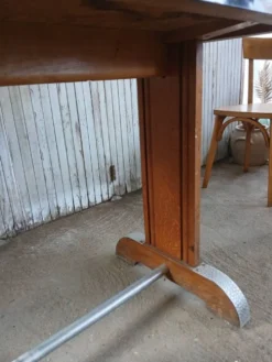 Table bistrot vintage