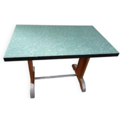 Table bistrot vintage