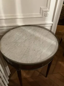 Table bouillotte