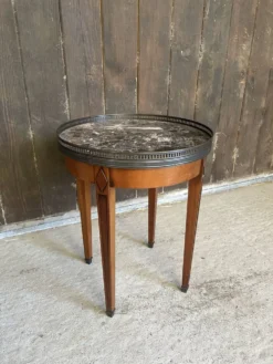 Table bouillotte
