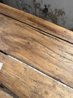 Table brutaliste art populaire XXL 3m5/4m pin et chêne