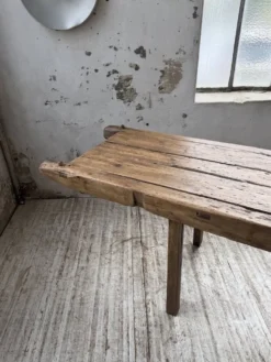 Table brutaliste art populaire XXL 3m5/4m pin et chêne