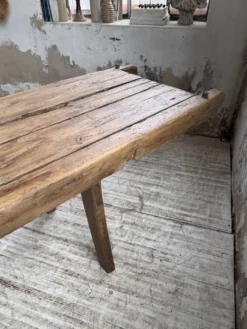 Table brutaliste art populaire XXL 3m5/4m pin et chêne