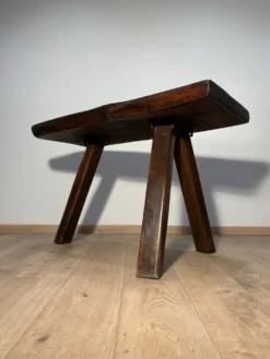 Table brutaliste chêne massif