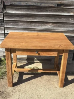 Table / Bureau ancien rénové – Pièce unique