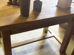 Table / Bureau ancien rénové – Pièce unique
