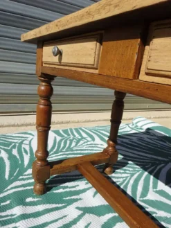 Table bureau en chêne masssif