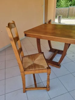 Table carrée