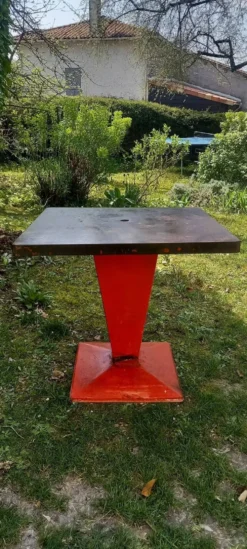 Table carrée métal Tolix