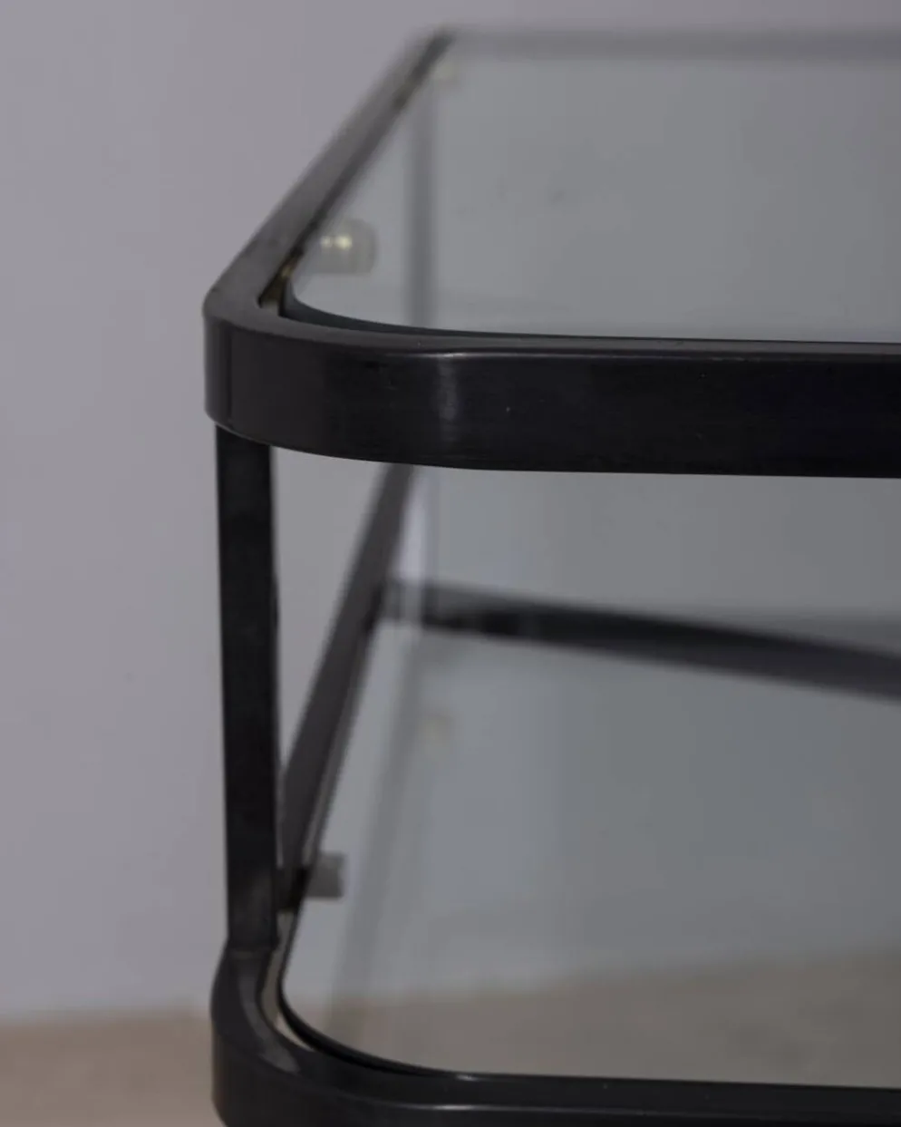 Table chariot vintage en métal noir et verre d'Allegri des années 1970
