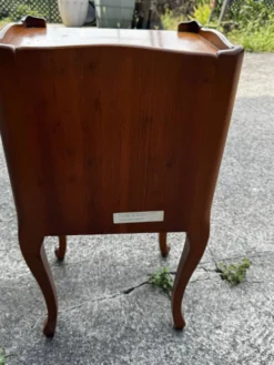 Table chevet