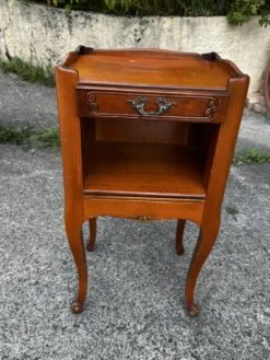 Table chevet